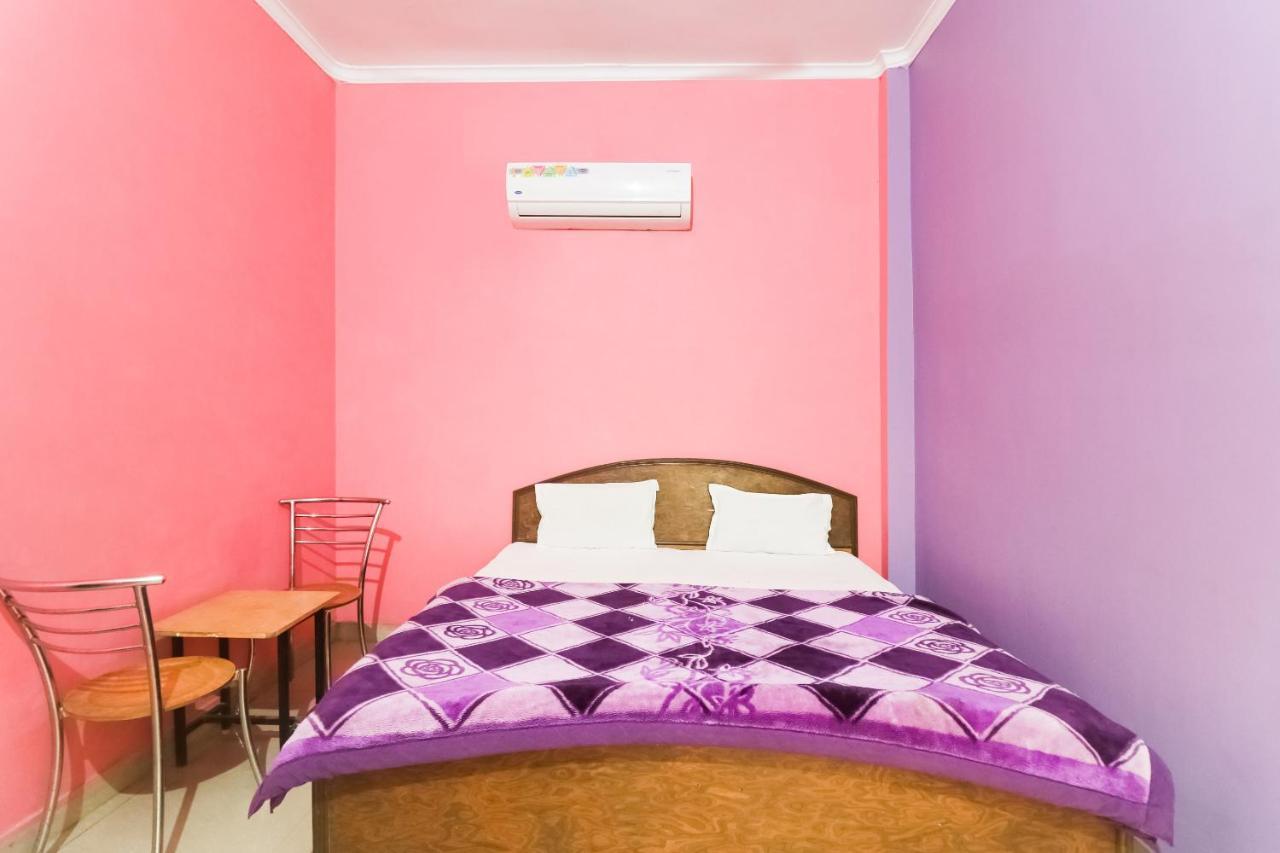 Spot On 61434 Sabri Barkat Hotel Roorkee Екстериор снимка