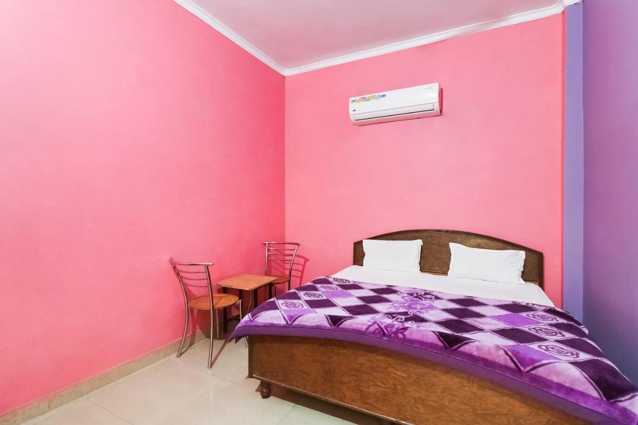Spot On 61434 Sabri Barkat Hotel Roorkee Екстериор снимка